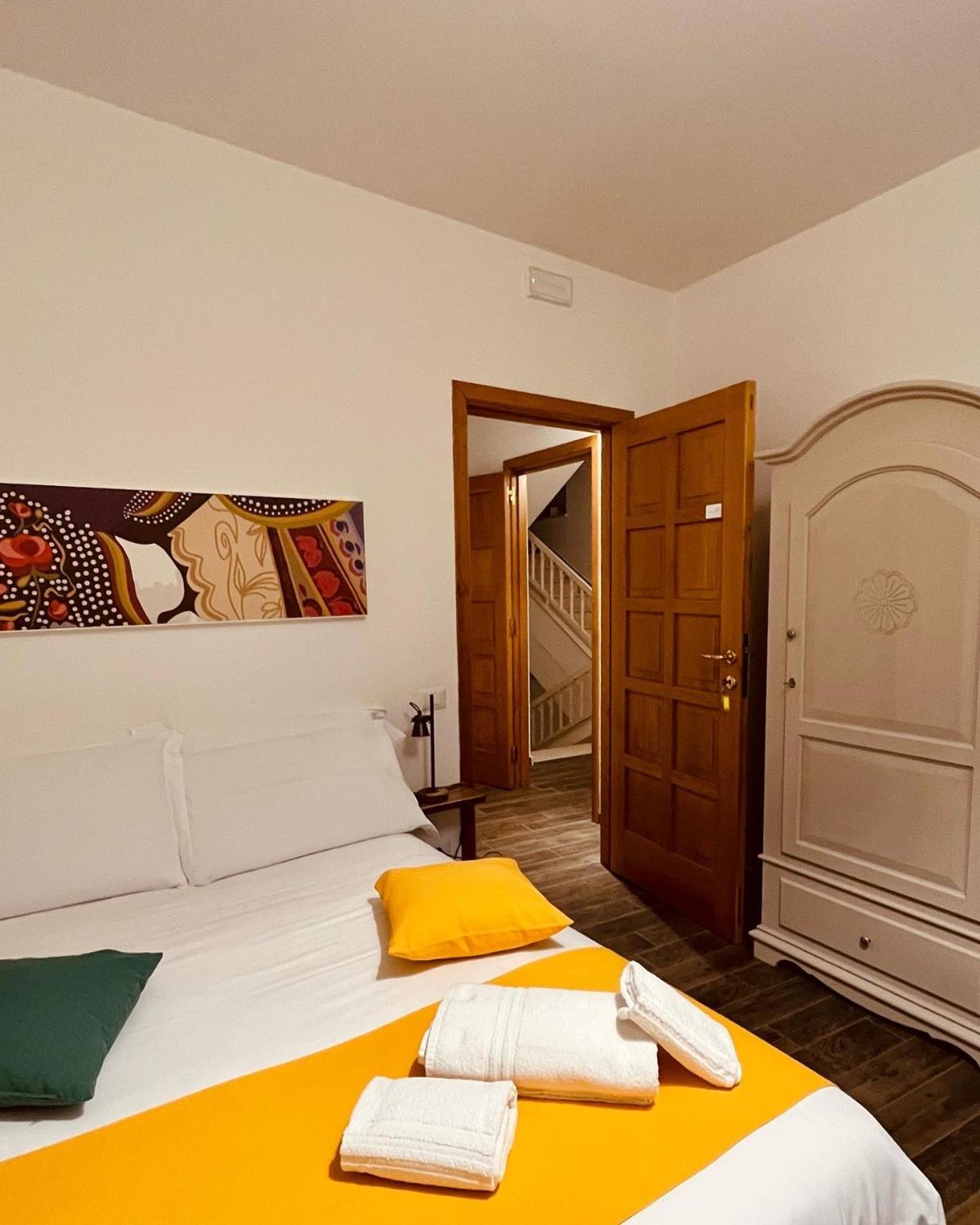 Carrales Guest House Nuoro (Sardinia) Exterior foto